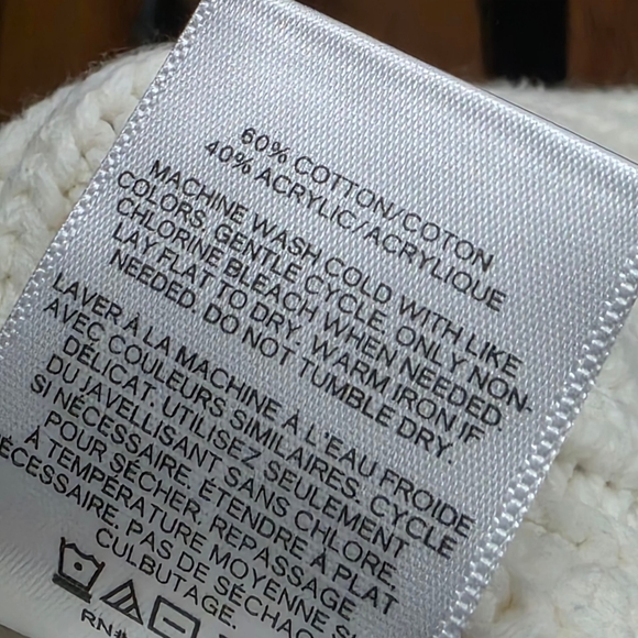 Express Women's Cream Knit Sweater/Cardigan Size XS - Picture 8 of 8